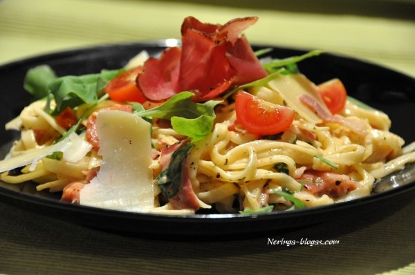 papardelle_kumpis_rucola