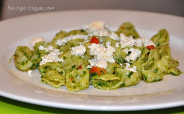 makaronai_su_rucola_bei_ricotta