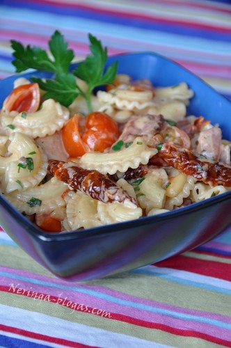 Cresti di Gallo  su dz. pomidorais bei bekonu