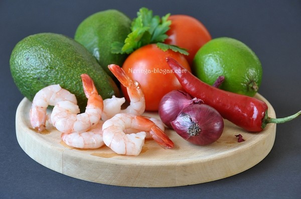 guacamole su krevetem