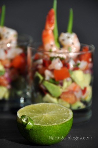 guacamole su krevetem