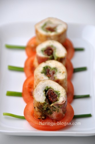 vistienos suktinukai su pesto