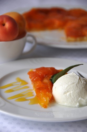 tarta tatin su abrikosais