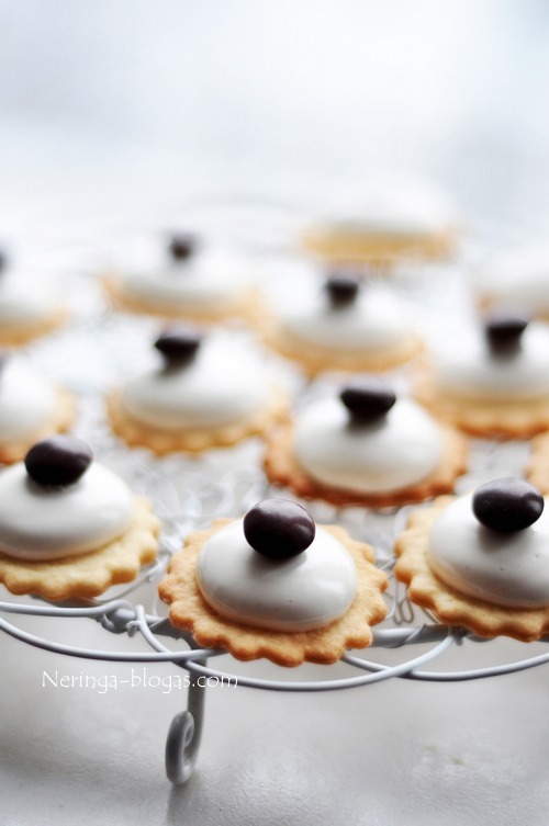 marshmallow sausaineliai