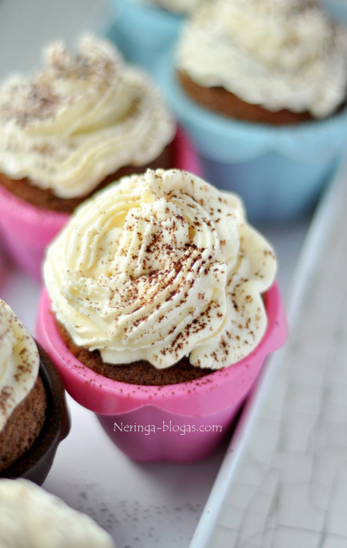 tiramisu keksiukai