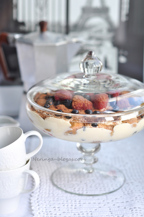 melyniu-avieciu tiramisu